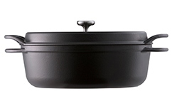 https://www.vermicular.us/images/products/Oven-Pot/lineup_oven-pot_26cm-shallow_black.jpg